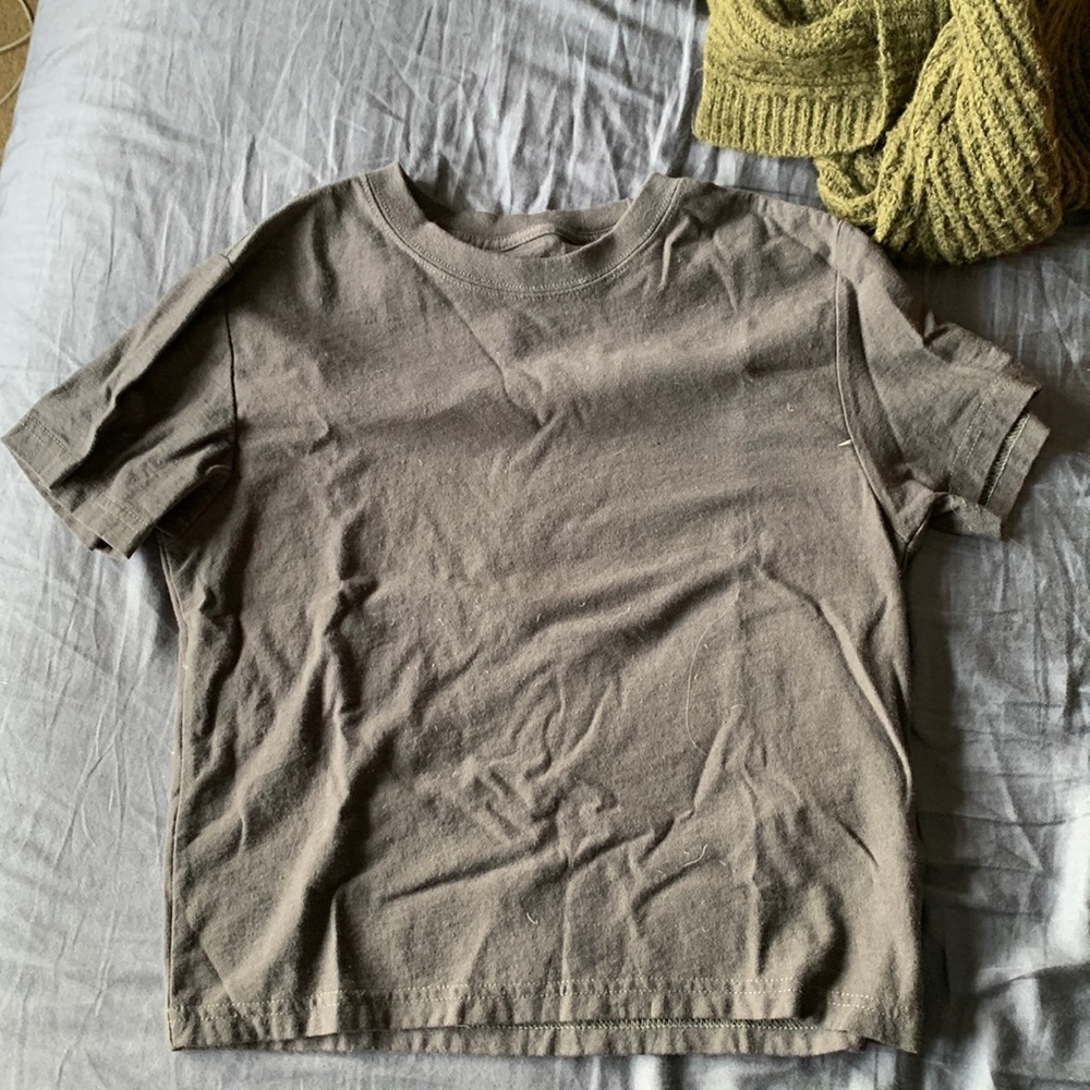 Urban outfitters grey r-shirt